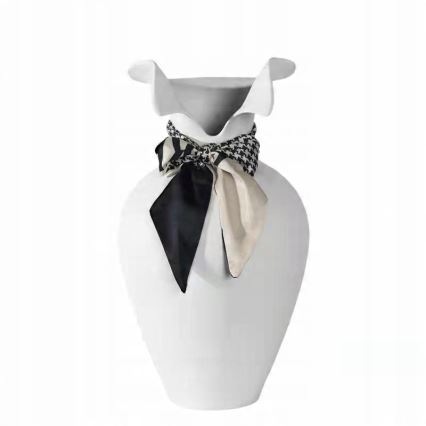 Fehér kerámiaváza 41,5x23 cm