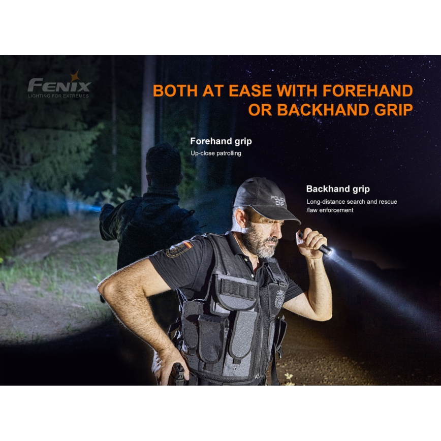 Fenix PD35V30 - LED újratölthető zseblámpa LED/USB/2xCR123A IP68 1700 lm 230 óra 2600 mAh