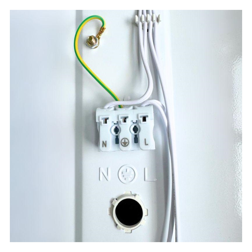 Fénycsöves lámpa 2xG13/18W/230V 124 cm