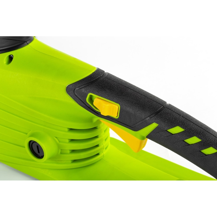 Fieldmann - Láncfűrész 2400W/230V