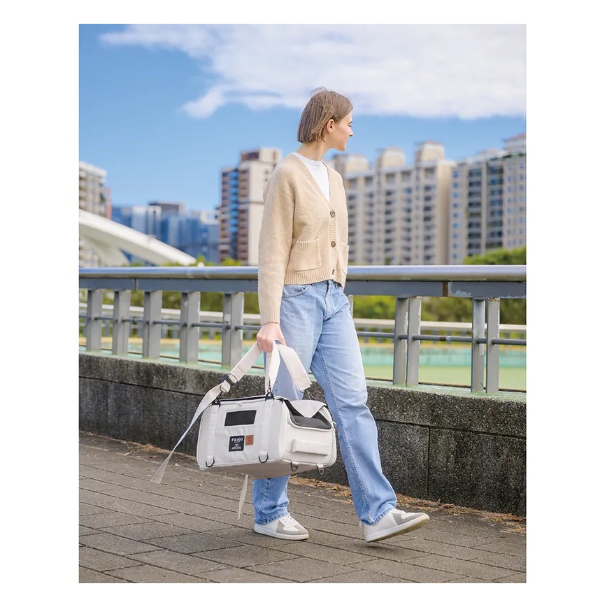 Fikago - Utazási hordtáska kutyáknak és macskáknak TRUFFLE Grey