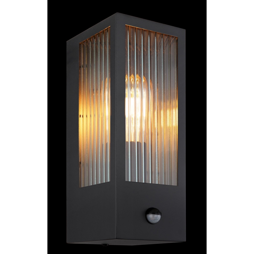 Globo Fali lámpa érzékelővel 1xE27/60W/230V IP44