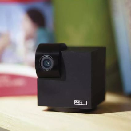 Okos, belső forgatható kamera mozgásérzékelővel GoSmart 5V Wi-Fi Tuya