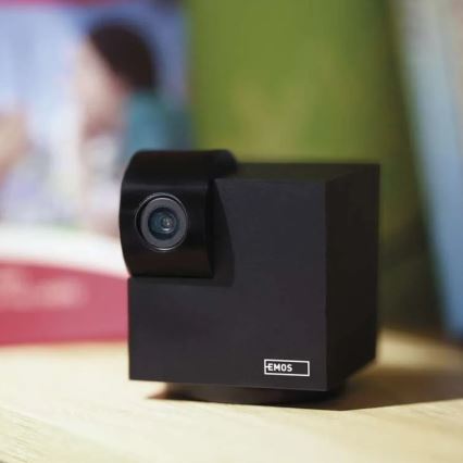 Okos, belső forgatható kamera mozgásérzékelővel GoSmart 5V Wi-Fi Tuya fekete