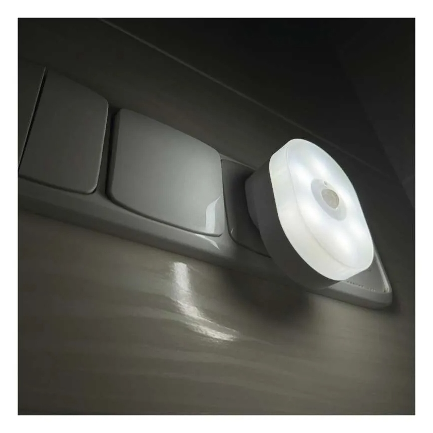 GoSmart Wi-Fi mozgásérzékelő éjszakai fénnyel