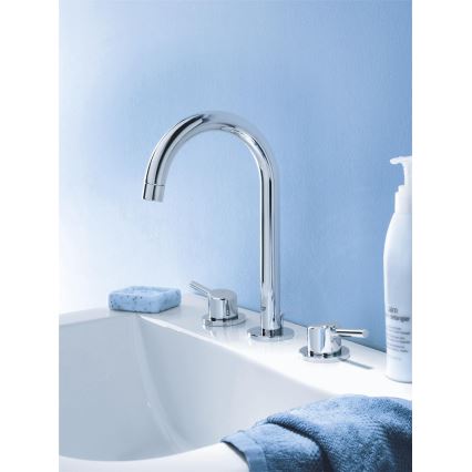 GROHE 20216001 - CONCETTO DN 15 háromlyukú mosdócsaptelep, L méret, króm