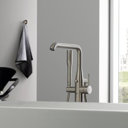 GROHE 23491DC1 - ESSENCE kádcsaptelep 277 mm rozsdamentes acél