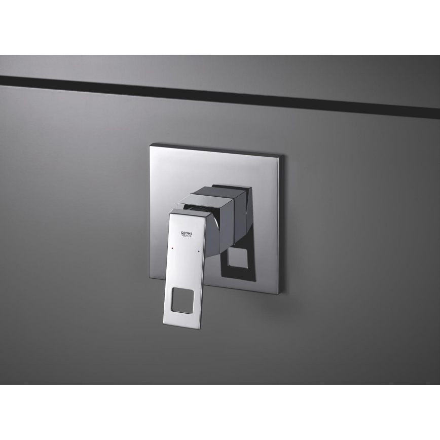 GROHE 24061000 - EUROCUBE zuhanycsaptelep, fényes króm
