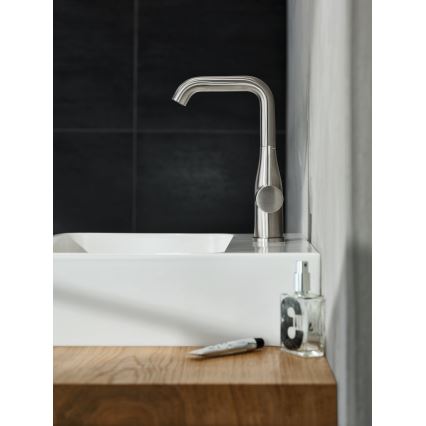 GROHE 32628DC1 - ESSENCE mosdócsaptelep, L méret, rozsdamentes acél