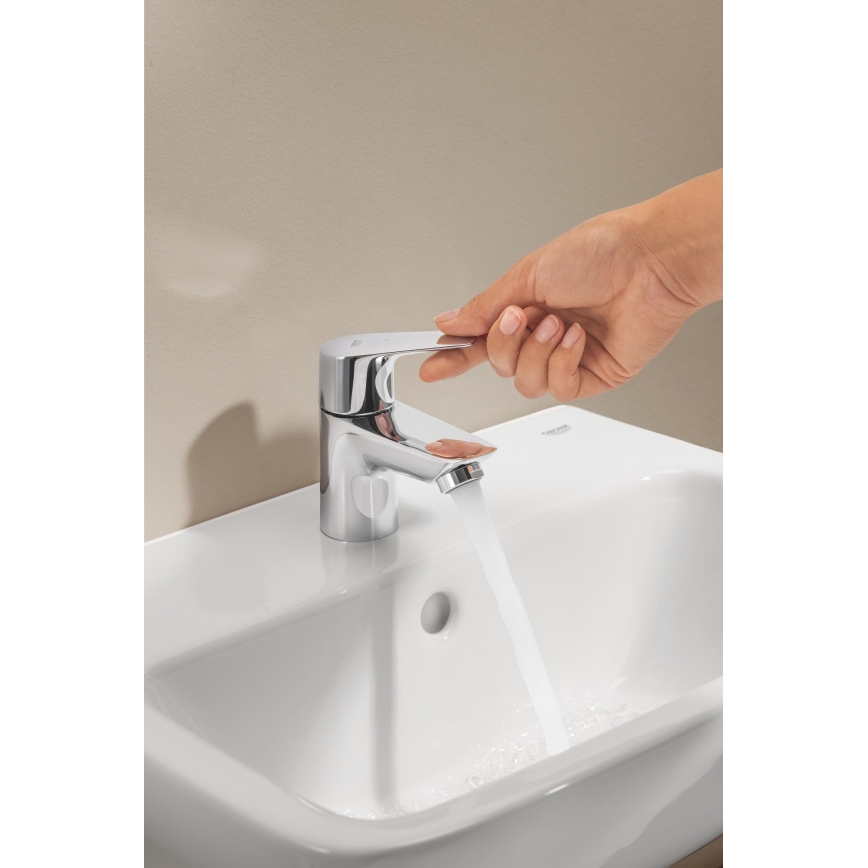 GROHE 32861001 - BAUEDGE álló mosdócsap 131 mm fényes króm