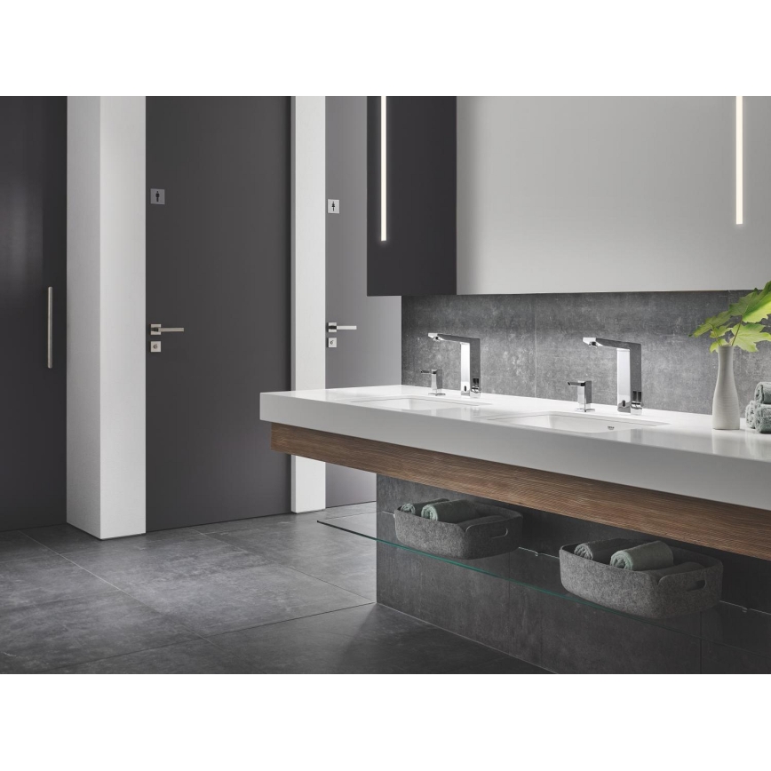 GROHE 36440000 - Infravörös elektronikus mosdócsaptelep EUROCUBE E DN 15, króm