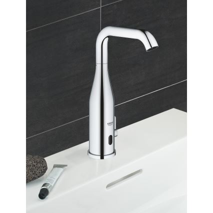 GROHE 36445000 - ESSENCE E infravörös elektronikus mosdócsaptelep, fényes króm