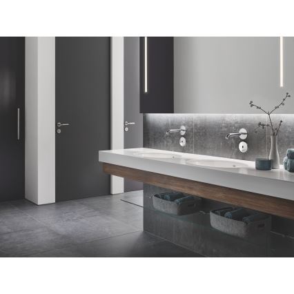 GROHE 36447000 - ESSENCE E infraérzékelős elektronikus csaptelep 182 mm, fényes króm