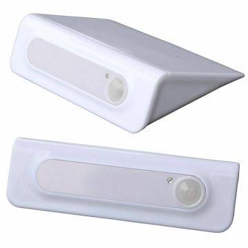 Grundig - LED Éjjeli lámpa érzékelővel LED/3xAAA