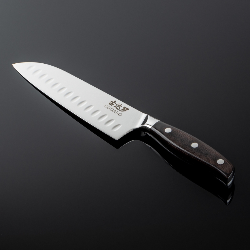 Gudaro - Damaszkacél Santoku konyhakés SHIRO 7, 67 rétegű acélból készült, hossza 17,5 cm