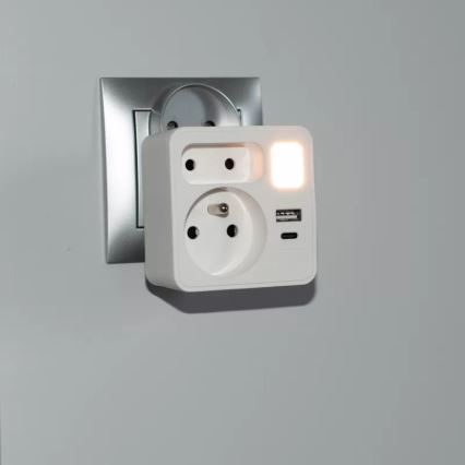 Hálózati elosztó 2 aljzattal + USB-C + USB-A, LED világítással LED/0,5W/230V 3000K