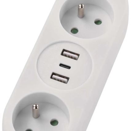 Hosszabbító kábel 2 hálózati aljzat + 2× USB-A + USB-C, 1,4 m