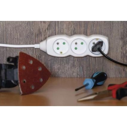 Hosszabbító kábel 3 aljzat, 3 m, fehér