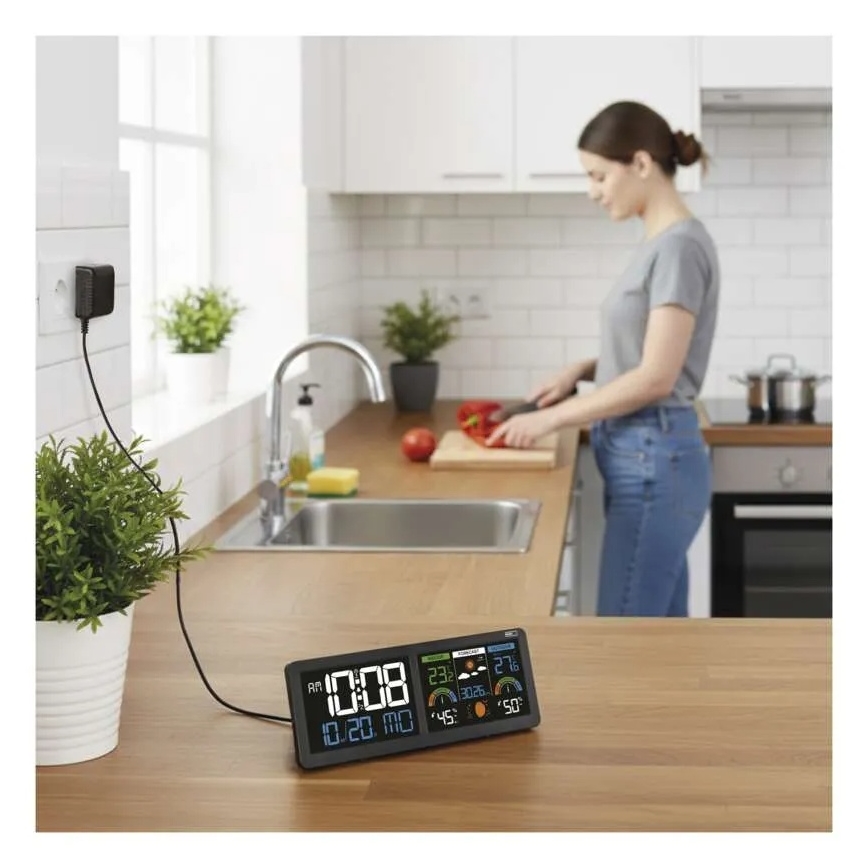 Időjárás-állomás színes LCD-kijelzővel és ébresztővel, 5V, 3xAAA + 2xAA, fekete