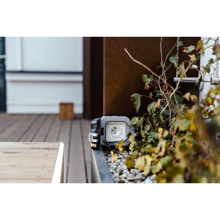 Immax 07708L - Kültéri konnektor NEO LITE Smart 1x230V IP65 Wi-Fi Tuya