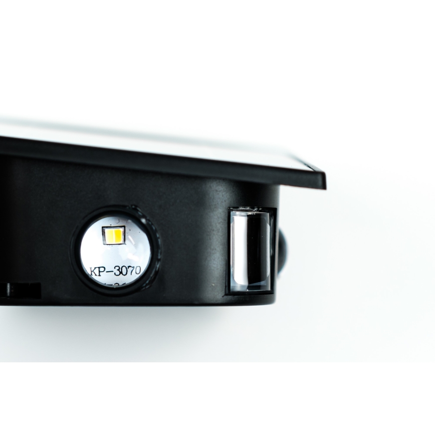 LED napelemes fali lámpa érzékelővel LED/2W/5V IP54 1300 mAh