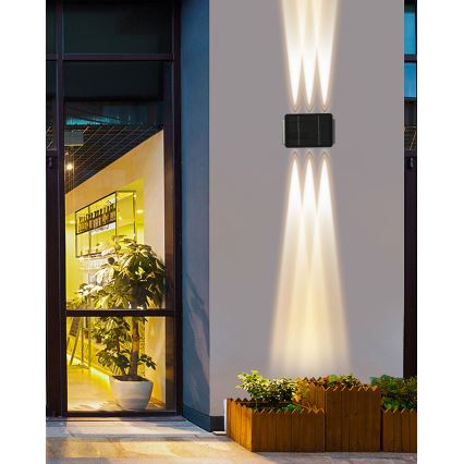 LED napelemes fali lámpa érzékelővel LED/2W/5V IP54 1300 mAh