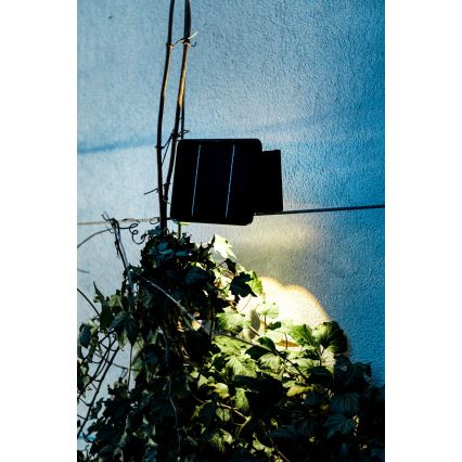 LED napelemes fali lámpa érzékelővel LED/2W/5V IP54 1300 mAh