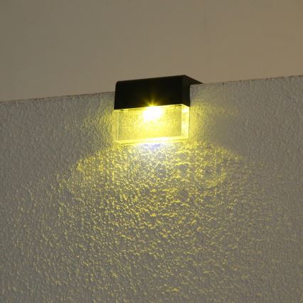 SZETT 2 db LED RGB napelemes fali lámpa LED/1W/1,2V 3500K IP65 600 mAh