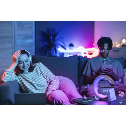LED RGB Dimmelhető lámpa ébresztőórával és Qi töltéssel 30W/230V ezüst