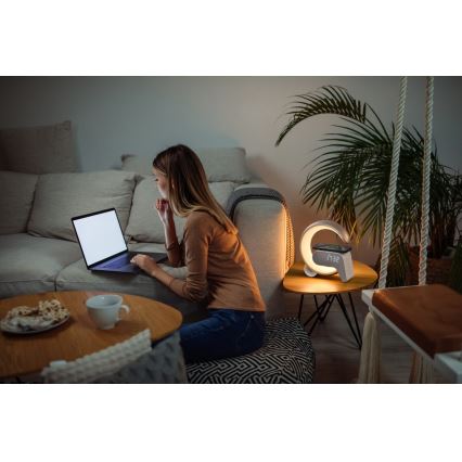 LED RGB Dimmelhető lámpa ébresztőórával és Qi töltéssel 30W/230V ezüst