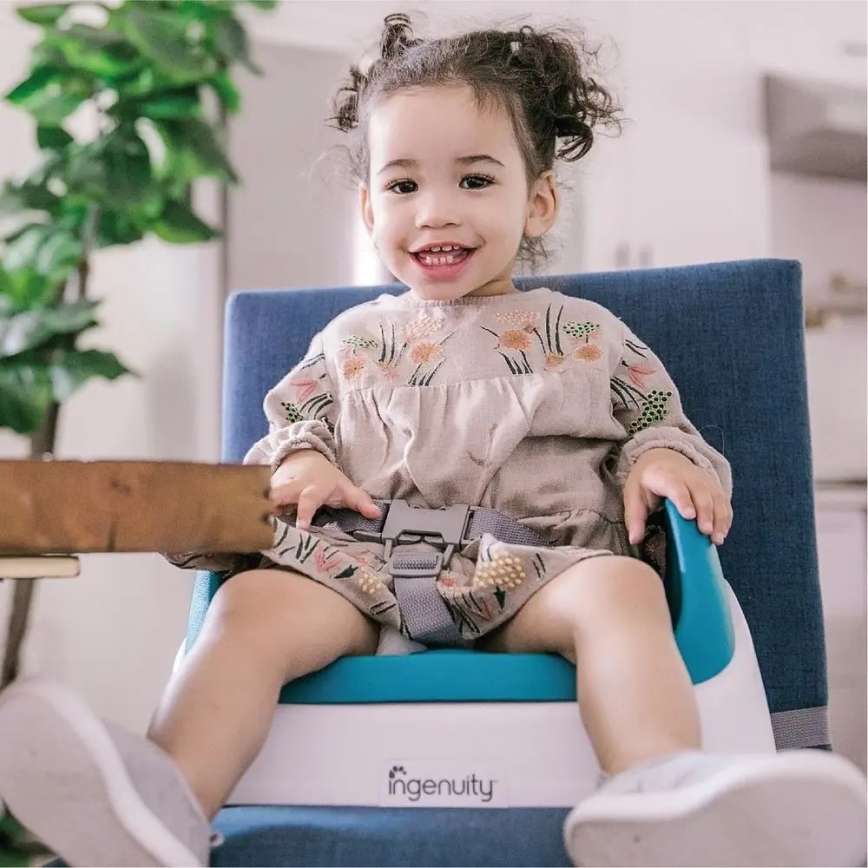 Ingenuity - Ülésmagasító étkezőasztalhoz 2in1 SMARTCLEAN TODDLER kék