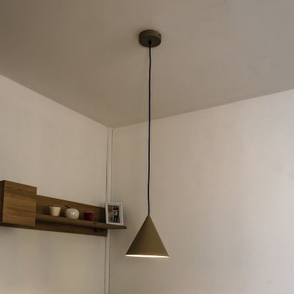 Kábelre függesztett ETNA II csillár 1xE27/15W/230V, átm. 18,5 cm, bézs