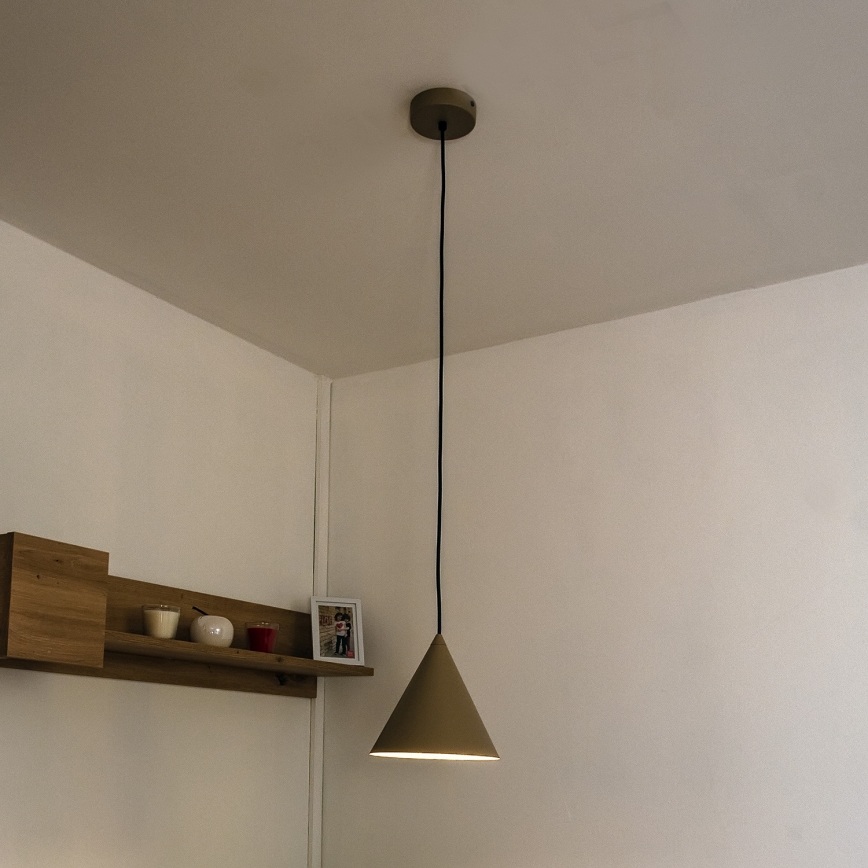 Kábelre függesztett ETNA II csillár 1xE27/15W/230V, átm. 18,5 cm, bézs