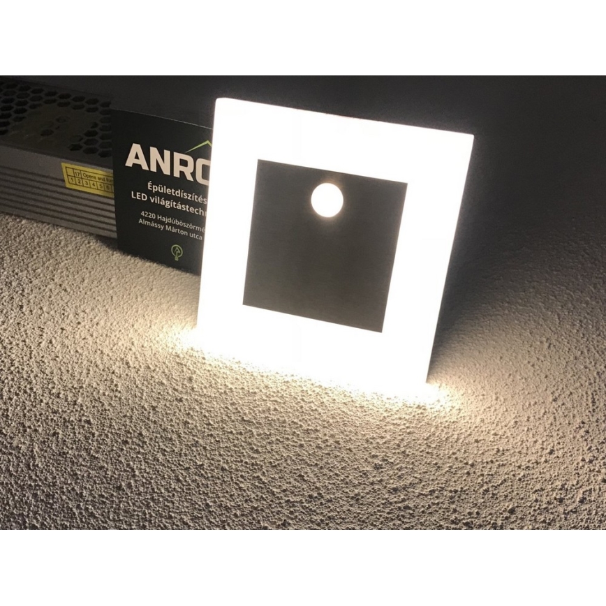 LED Lépcsőmegvilágító APUS szenzorral LED/0,8W/12V 3000K