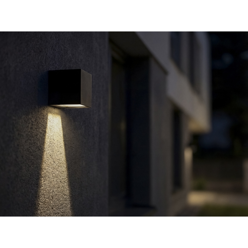 REKA napelemes LED fali lámpa érzékelővel LED/6W/3,7V 1800 mAh 3000/4000/6500K IP65 fekete
