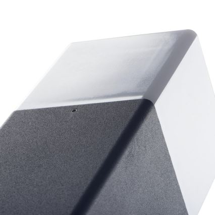 Kanlux 29012 - Kültéri lámpa VADRA 1xE27/20W/230V IP44