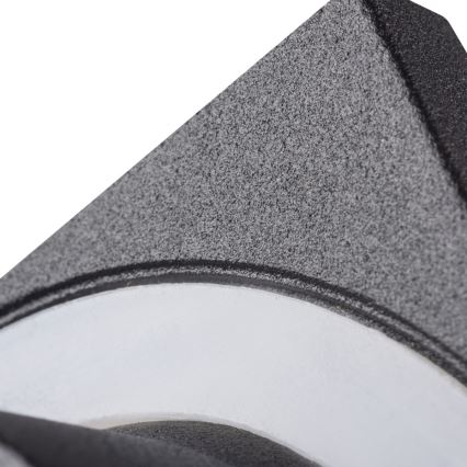 Fürdőszobai beépíthető lámpa FLINI 10W IP44 fekete