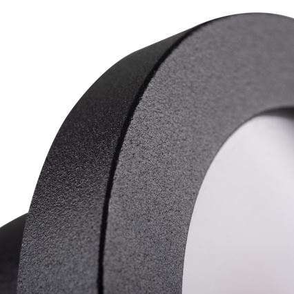 Fürdőszobai beépíthető lámpa FLINI 10W IP44 fekete