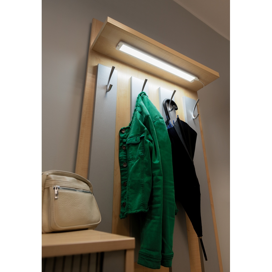 LED Dimmelhető bútorvilágítás mozgásérzékelővel DAXA LED/9W/24V 3000/4000/5500K