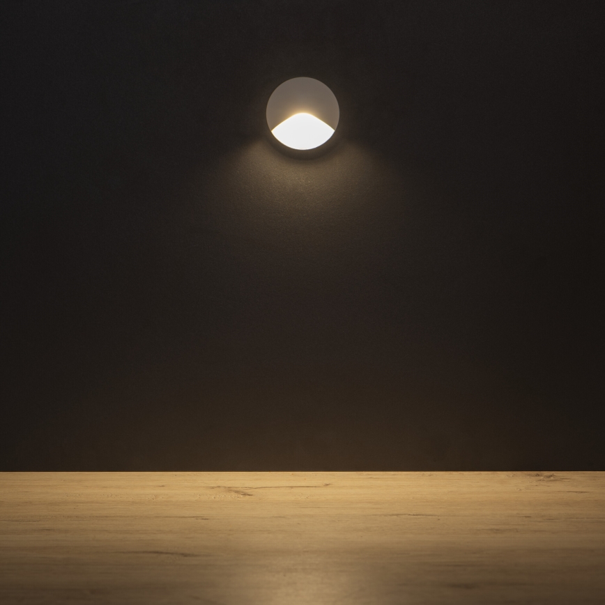 LED lépcsővilágító lámpa EXIN LED/2,5W/230V 3000K IP65 fehér kerek