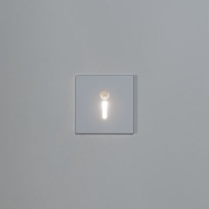 LED lépcsővilágító lámpa mozgás- és alkonyatérzékelővel MAGNIK LED/1,7W/230V 2700/3300/3900/4600/5700K fehér szögletes