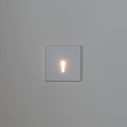 LED lépcsővilágító lámpatest MAGNIK LED/1,7W/230V 2700/3300/3900/4600/5700K fehér szögletes