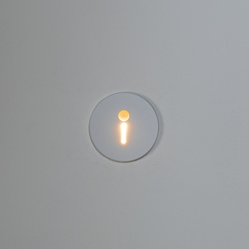 LED lépcsővilágító lámpa mozgás- és alkonyérzékelővel MAGNIK LED/1,7W/230V 2700/3300/3900/4600/5700K fehér kerek