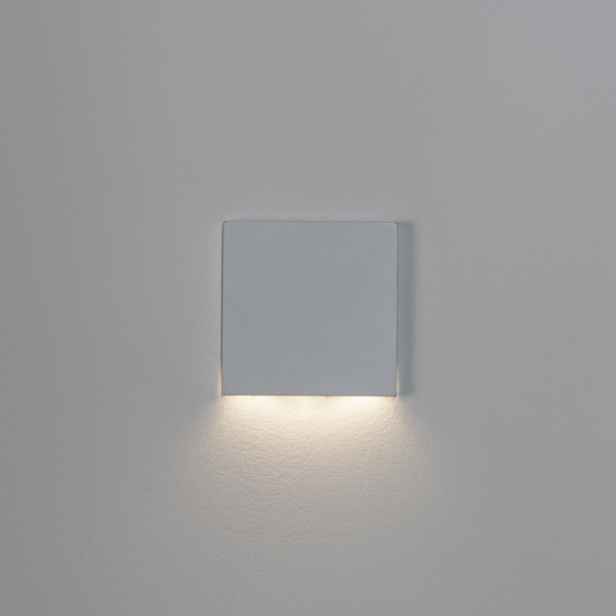 LED lépcsővilágítási lámpatest MAGNIK LED/1,7W/230V 2700/3300/3900/4600/5700K fehér szögletes