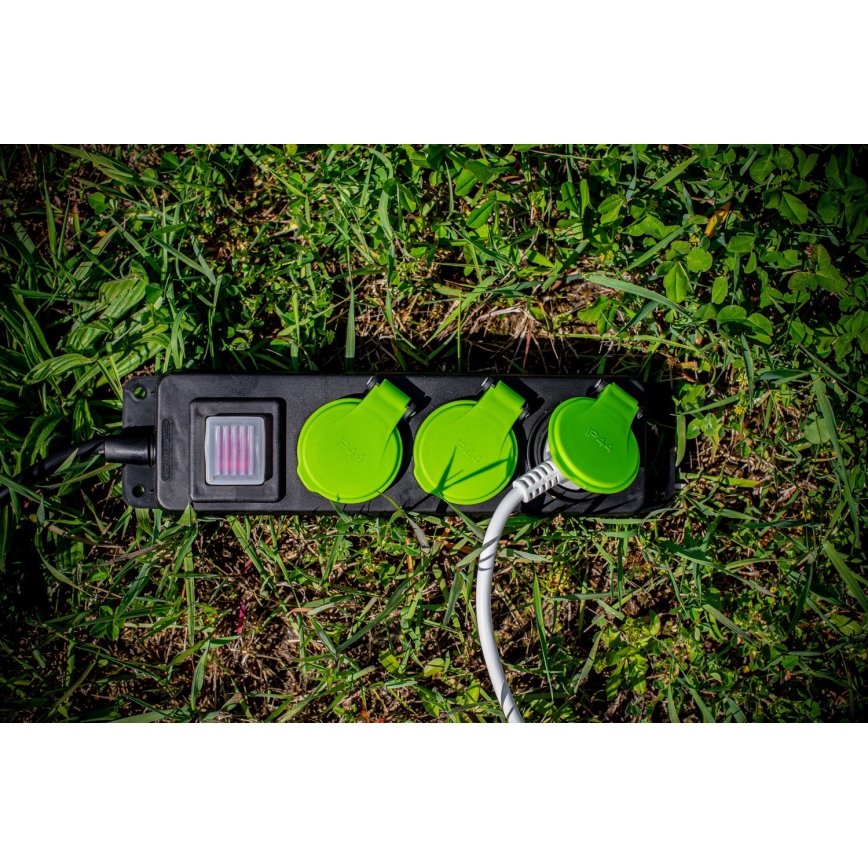 Kapcsolós hosszabbítókábel, 3 aljzat, 20 m, IP44