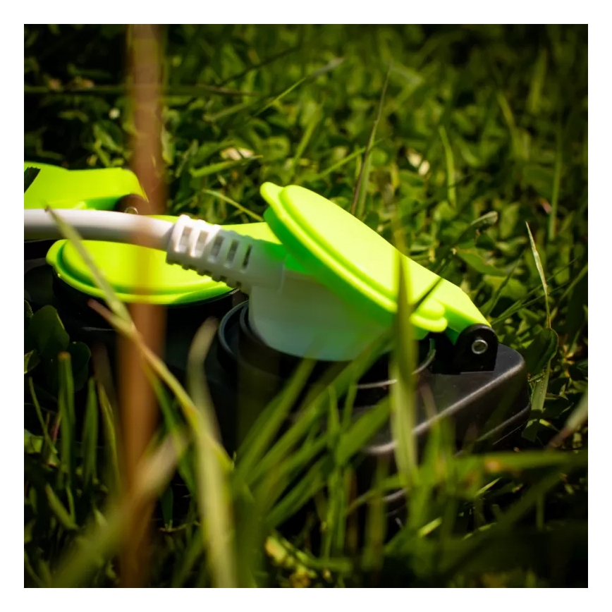 Kapcsolós hosszabbítókábel, 3 aljzattal, 3 m, IP44