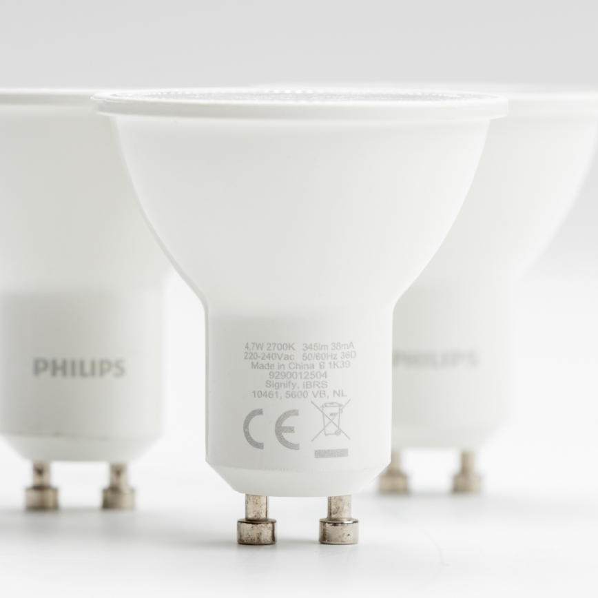 KÉSZLET 3x LED Izzó Philips GU10/4,7W/230V 2700K