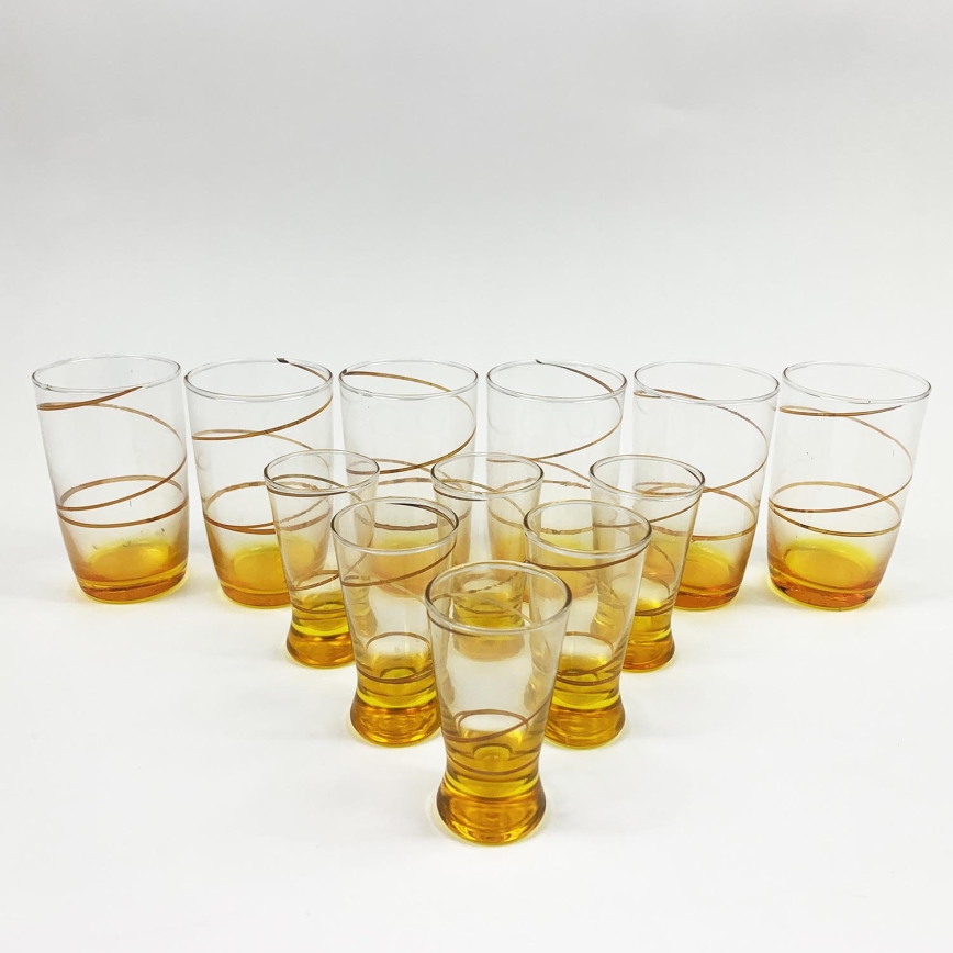 Készlet 6x nagyobb pohár és 6x kisebb pohár feleshez sárga