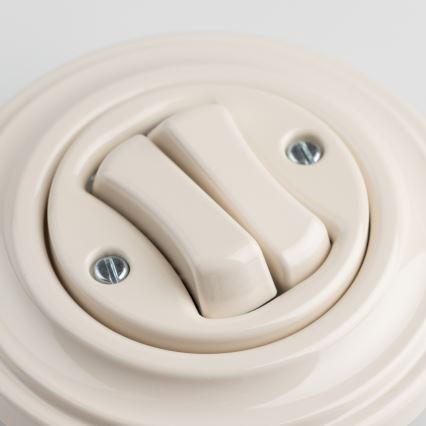 Kliklap - Retro sorozatú kapcsoló 5-ös kerettel, bézs