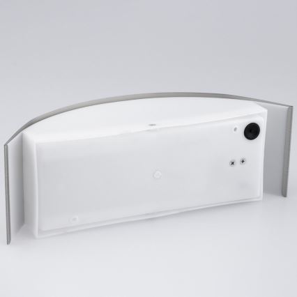 Kültéri fali lámpa 1xE27/14W/230V IP44 matt króm